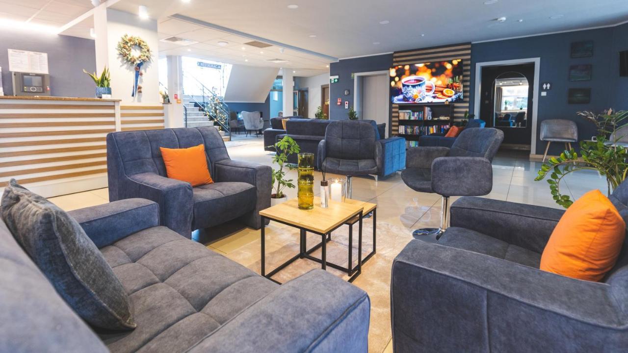 Hotel Akwawit Leszno  Dış mekan fotoğraf