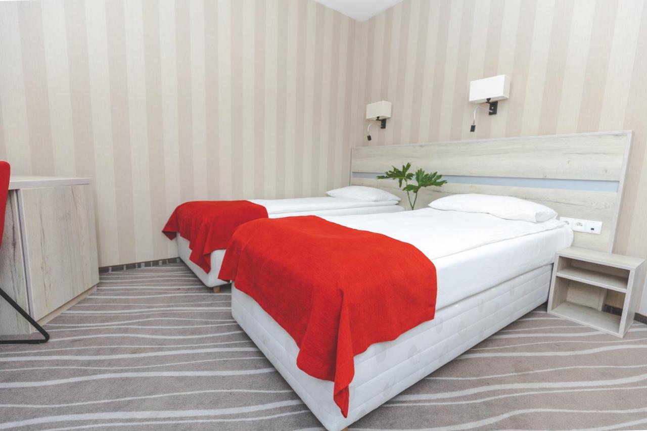 Hotel Akwawit Leszno  Dış mekan fotoğraf