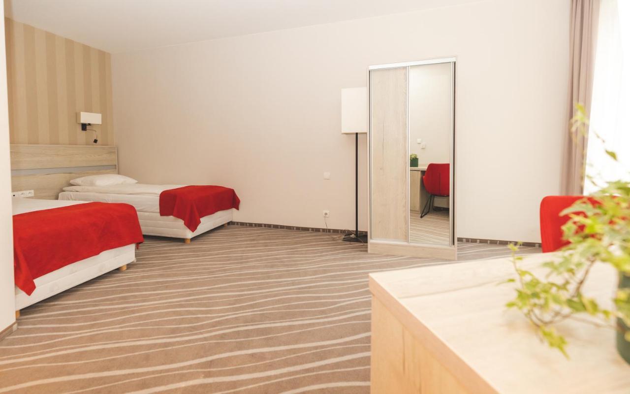 Hotel Akwawit Leszno  Dış mekan fotoğraf