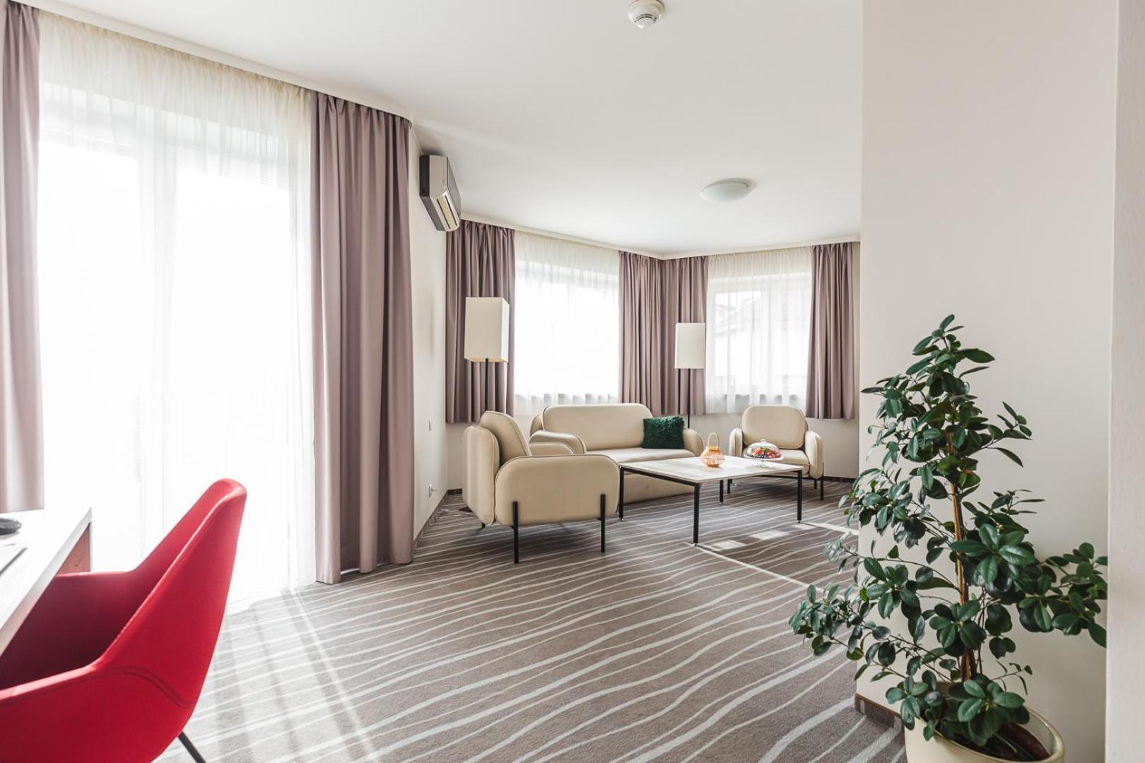 Hotel Akwawit Leszno  Dış mekan fotoğraf