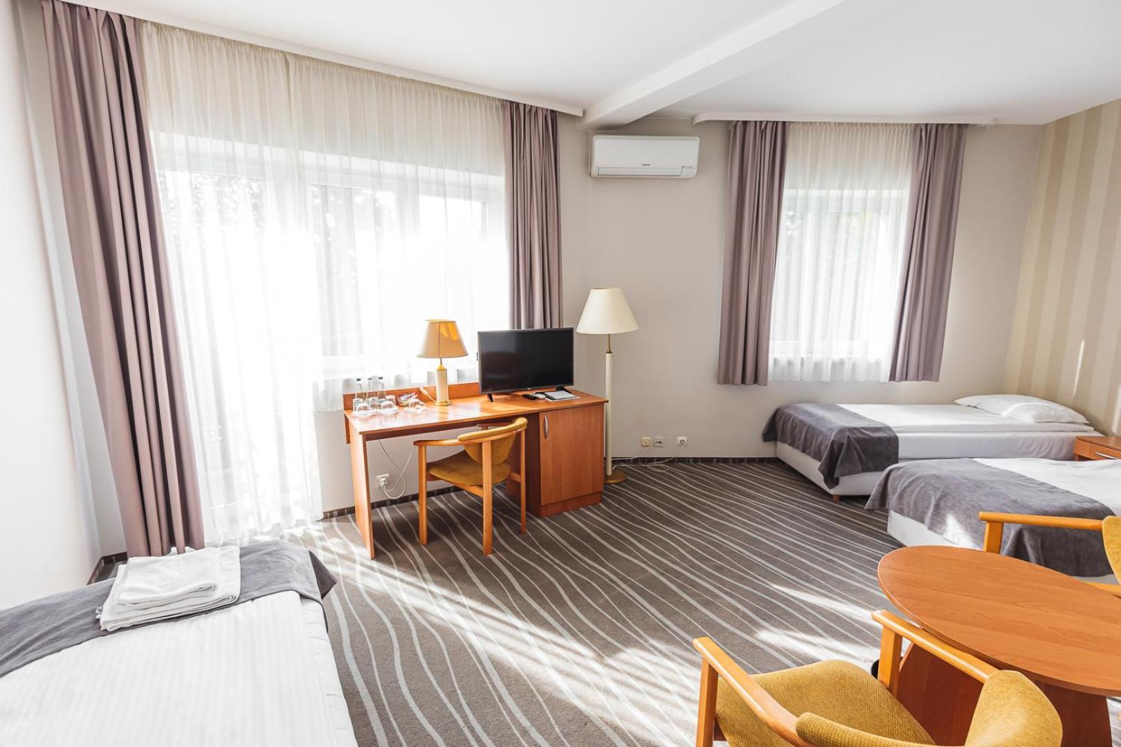 Hotel Akwawit Leszno  Dış mekan fotoğraf