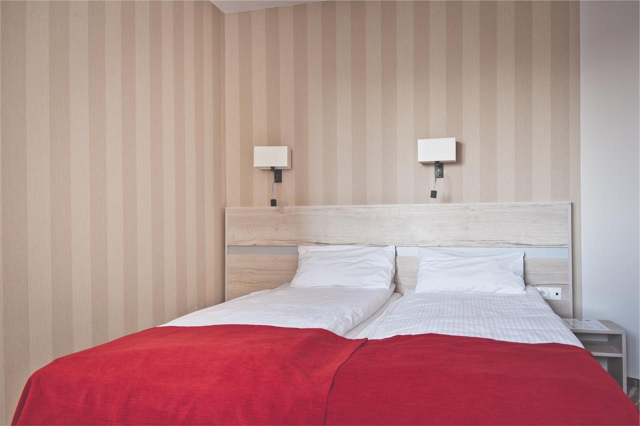 Hotel Akwawit Leszno  Dış mekan fotoğraf